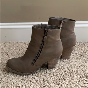 Gray/Tan Leather Booties size 8